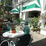 Hotel Capinera